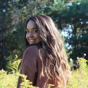 Meet your Posher, Haylee